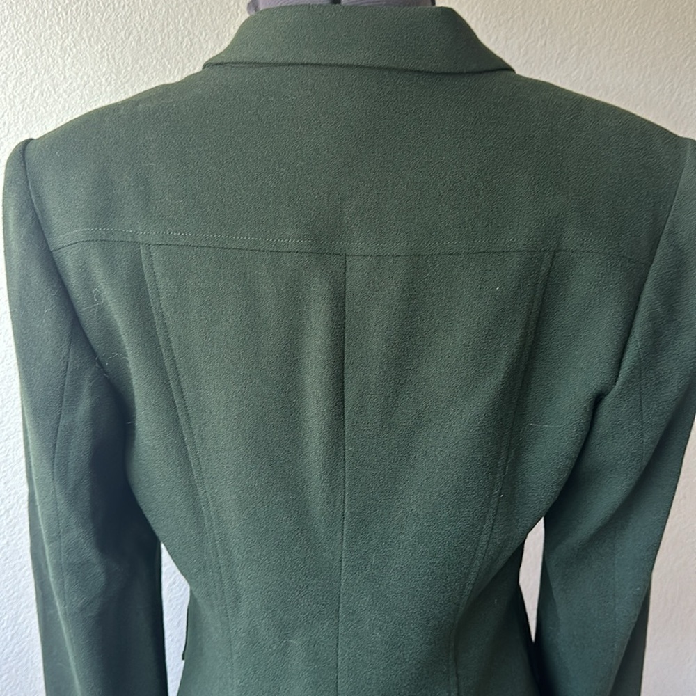 ICE CUBE by MICHAEL suit size 8 Hunter green 100% Wool and lined skirt & jacket - Picture 5 of 12